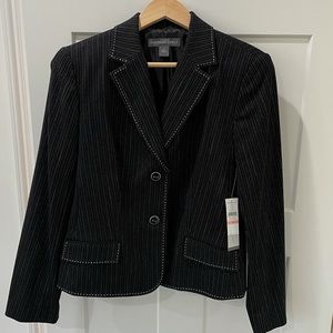 NWT Black blazer with white trim